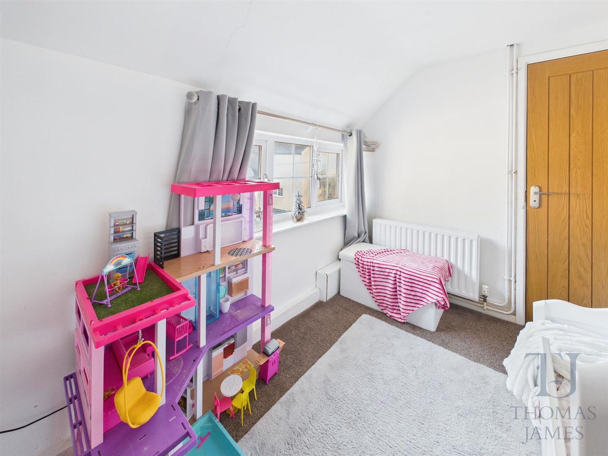 Images for Orchard Street, Gotham, NG11