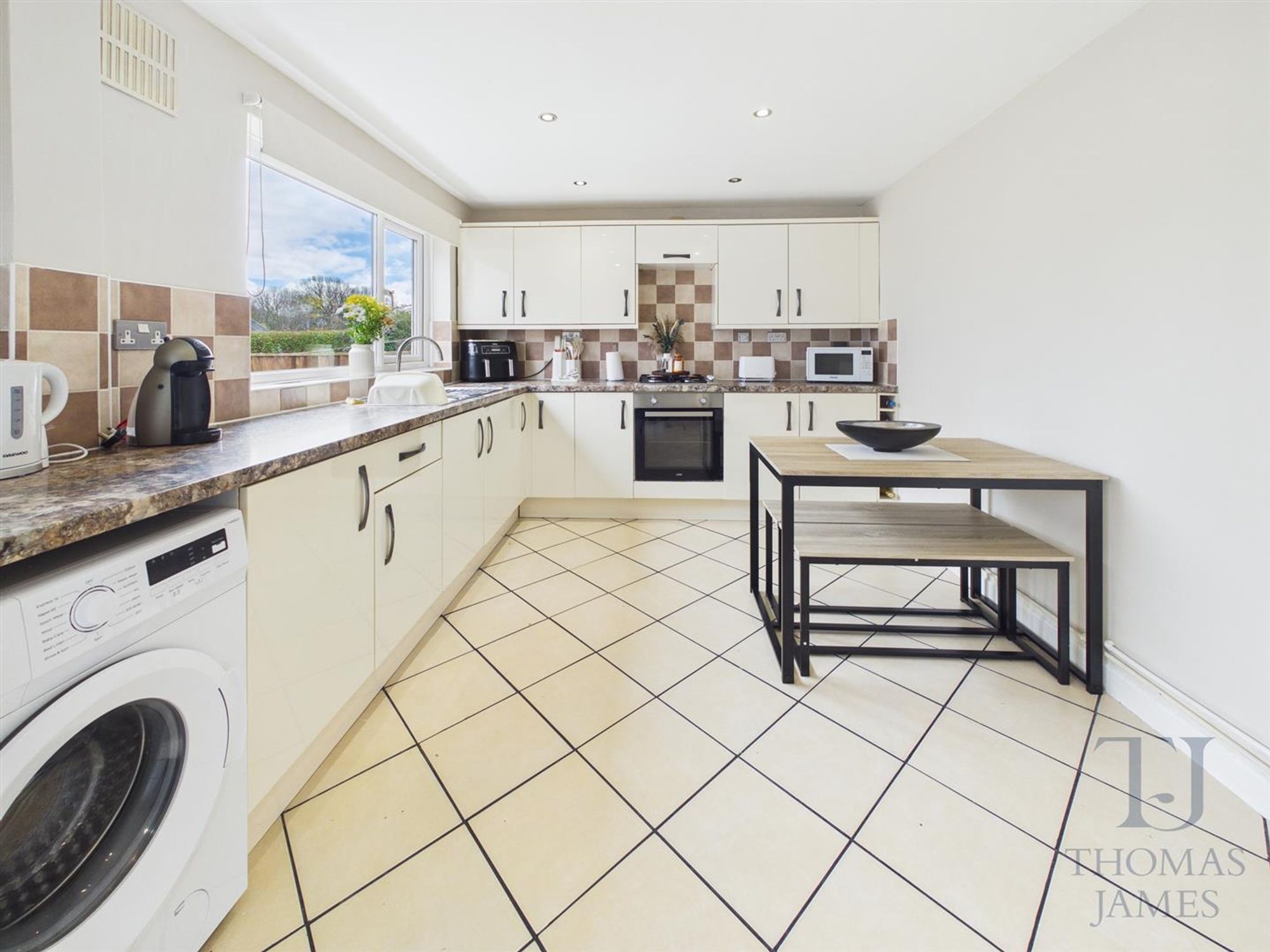 Images for Highbank Drive, Nottingham, NG11