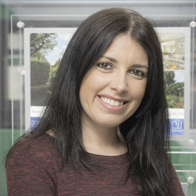 JENNY MASCARI, PROPERTY CONSULTANT/VALUER