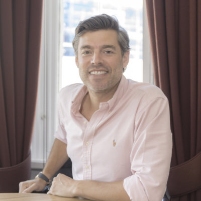 TOM REYNOLDS, MANAGING DIRECTOR